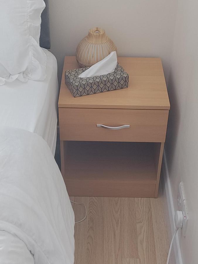 מלון Northwood  Beautiful House In Ruislip מראה חיצוני תמונה