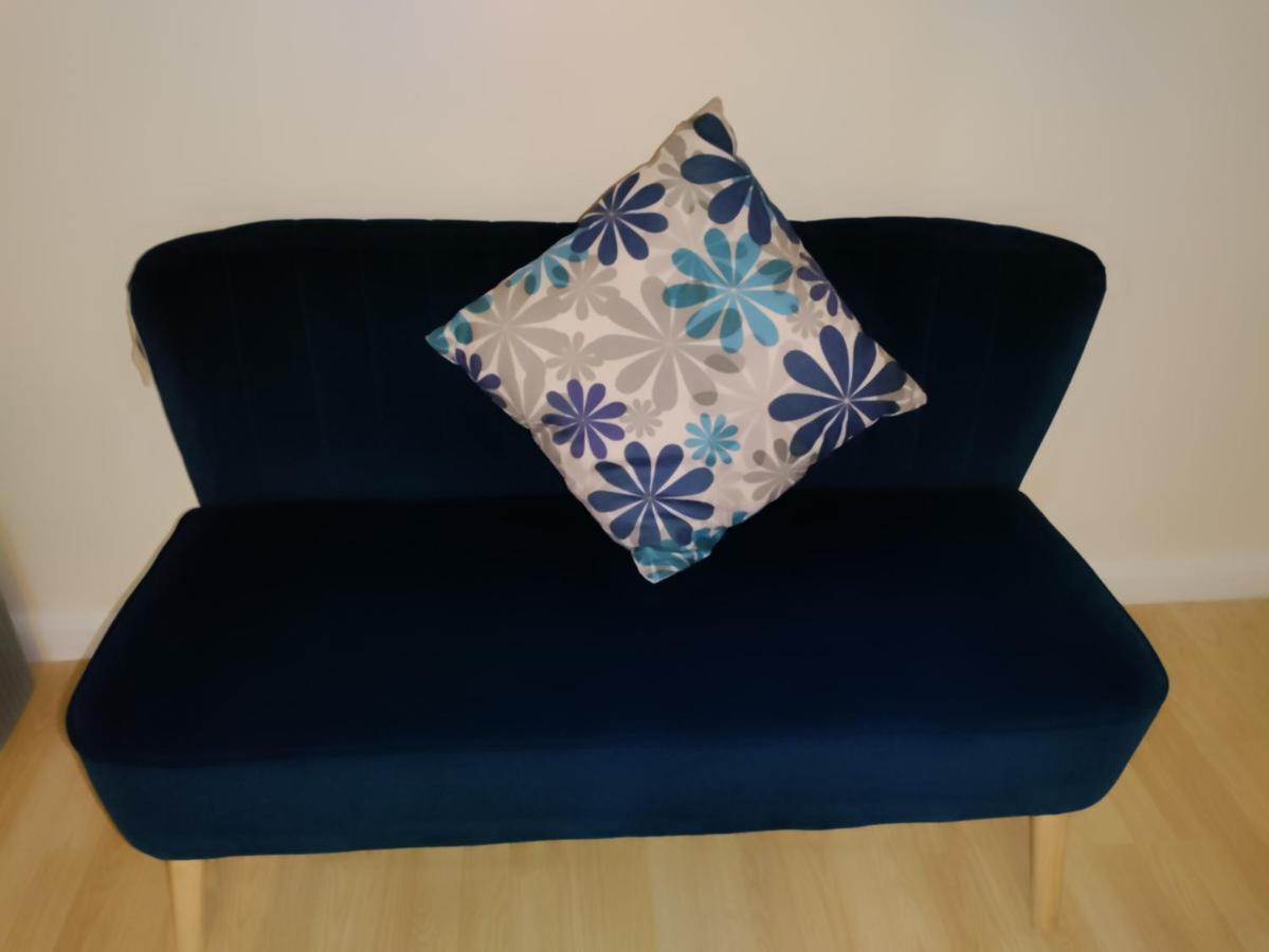 מלון Northwood  Beautiful House In Ruislip מראה חיצוני תמונה